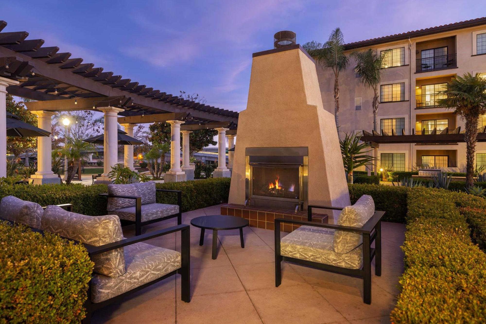 Homewood Suites By Hilton San Diego Airport-Liberty Station Kültér fotó
